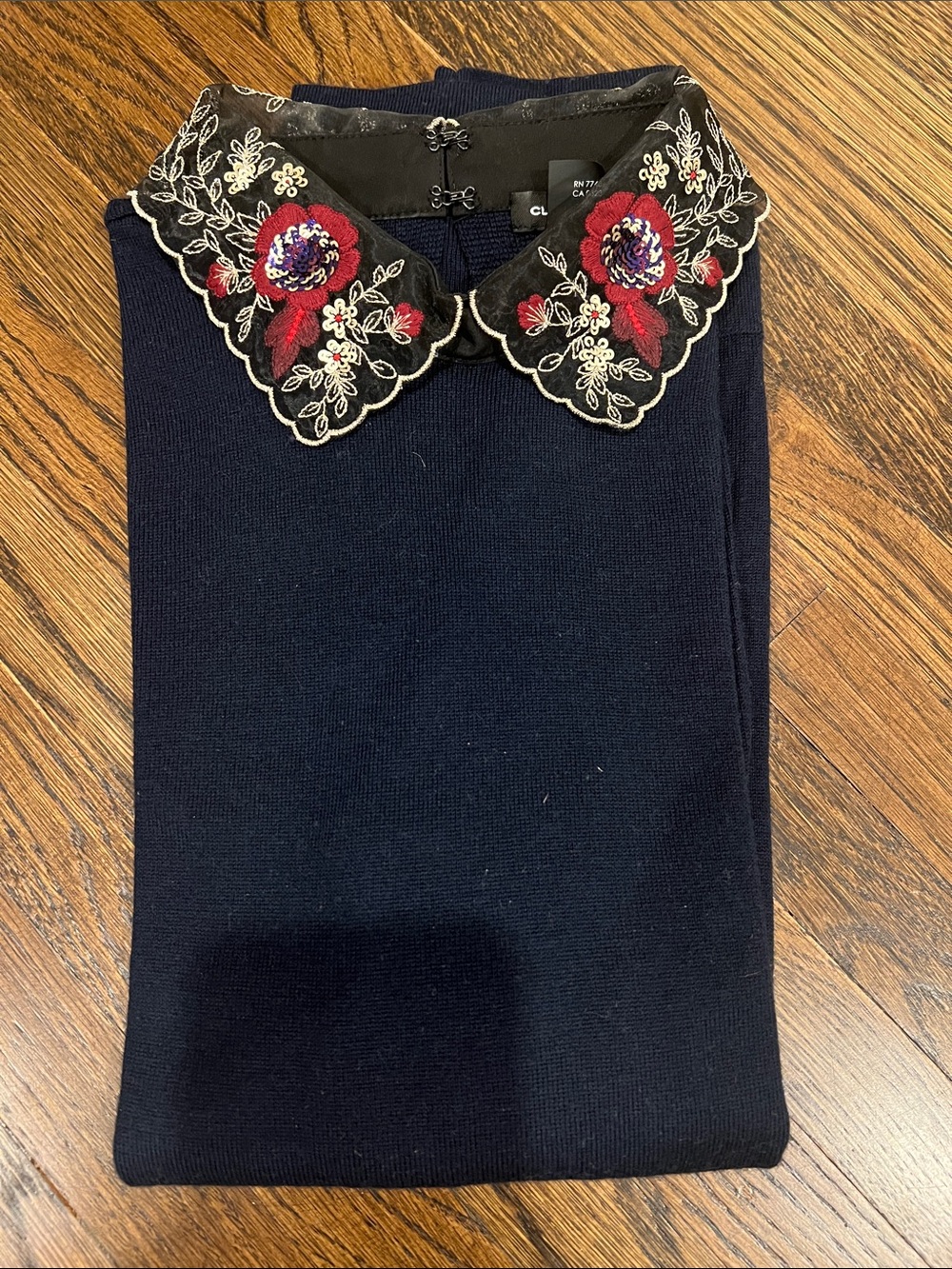 Club Monaco Navy Knit sweater with Embroidered Floral Collar XS